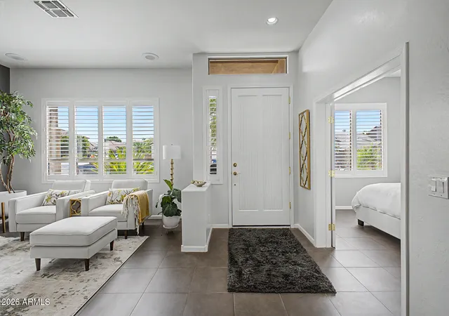 Photo 3 of Sale Pending at 16610 S 12th Avenue, Phoenix, AZ 85045 | MLS# 7074766 | Listing updated on 2026-09-17