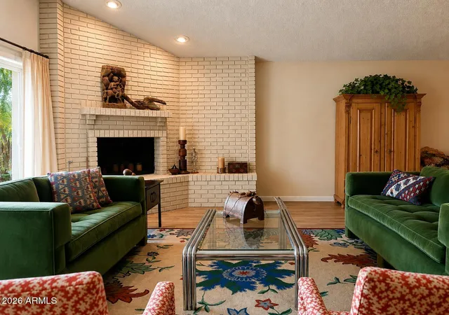 Photo 2 of Townhouse for sale at 7211 E Valley View Rd, Scottsdale, AZ 85250 | MLS# 7062165 | Listing updated on 2026-09-16