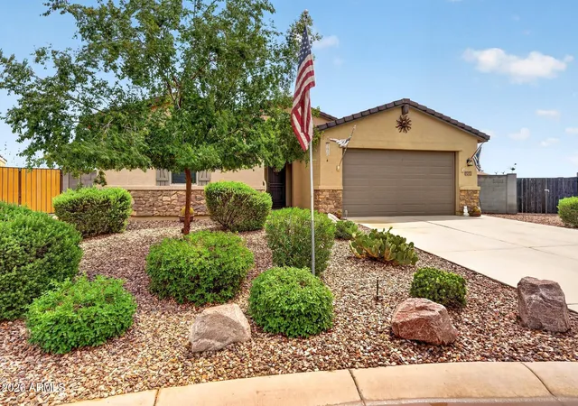 Photo 3 of Single family home for sale at 7273 E Morning Dove Ln, San Tan Valley, AZ 85143 | MLS# 7066219 | Listing updated on 2026-10-06
