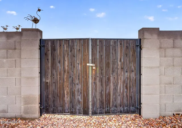 Photo 3 of Single family home for sale at 7273 E Morning Dove Ln, San Tan Valley, AZ 85143 | MLS# 7066219 | Listing updated on 2026-10-06