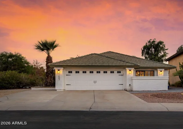Photo 4 of Single family home for sale at 7507 W Sequoia Dr, Glendale, AZ 85308 | MLS# 7073921 | Listing updated on 2026-09-27