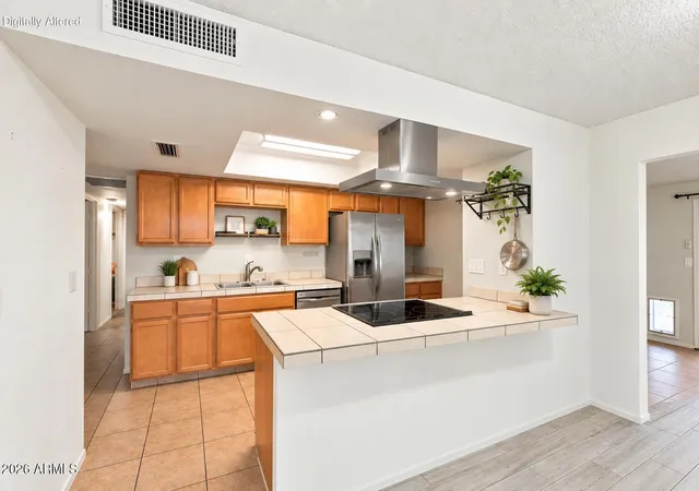 Photo 3 of Sale Pending at 604 E Dunbar Dr, Tempe, AZ 85282 | MLS# 7063990 | Listing updated on 2026-09-14