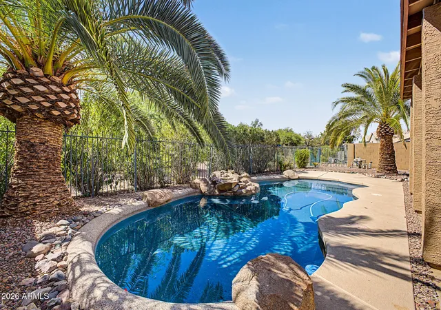 Photo 2 of Single family home for sale at 1272 N Jackson St, Gilbert, AZ 85233 | MLS# 7075970 | Listing updated on 2026-09-13
