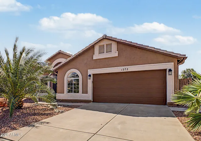 Photo 3 of Single family home for sale at 1272 N Jackson St, Gilbert, AZ 85233 | MLS# 7075970 | Listing updated on 2026-09-13