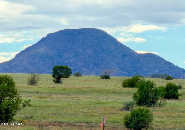Photo 3 of Land for sale at 215 Gleed Sta Rd Lot A 10 Acre, Ash Fork, AZ 86320 | MLS# 7062915 | Listing updated on 2026-09-12
