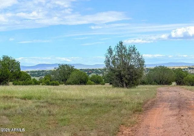 Photo 3 of Land for sale at 215 Gleed Sta Rd Lot C 10 Acre, Ash Fork, AZ 86320 | MLS# 7062975 | Listing updated on 2026-09-12