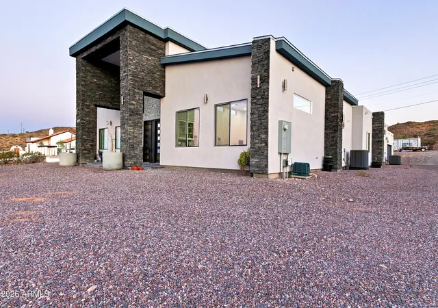 Photo 1 of Single family home for sale at 13811 W Harwell Rd, Goodyear, AZ 85338 | MLS# 7063126 | Listing updated on 2026-09-05