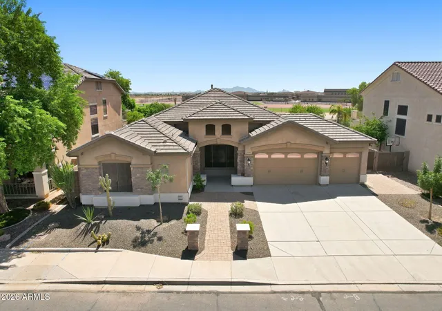 Photo 1 of Single family home for sale at 3010 N Summer Ln, Casa Grande, AZ 85122 | MLS# 7075801 | Listing updated on 2026-09-08