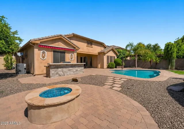 Photo 2 of Single family home for sale at 3010 N Summer Ln, Casa Grande, AZ 85122 | MLS# 7075801 | Listing updated on 2026-09-08