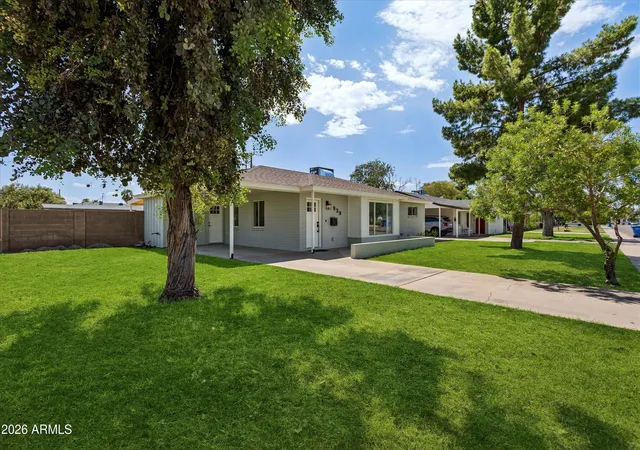 Photo 3 of Single family home for sale at 939 E Berridge Ln, Phoenix, AZ 85014 | MLS# 7063357 | Listing updated on 2026-09-13