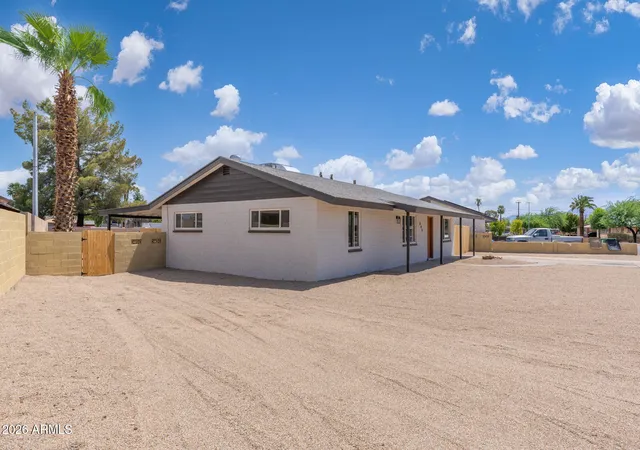 Photo 3 of Sale Pending at 845 N Las Palmas Dr, Goodyear, AZ 85338 | MLS# 7072234 | Listing updated on 2026-10-07