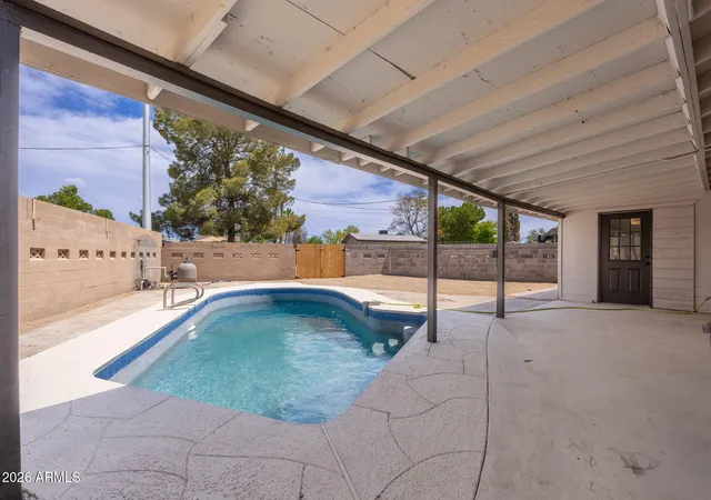 Photo 4 of Sale Pending at 845 N Las Palmas Dr, Goodyear, AZ 85338 | MLS# 7072234 | Listing updated on 2026-10-07