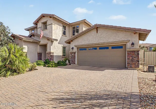Photo 4 of Single family home for sale at 19339 W Colter St, Litchfield Park, AZ 85340 | MLS# 7075365 | Listing updated on 2026-09-08