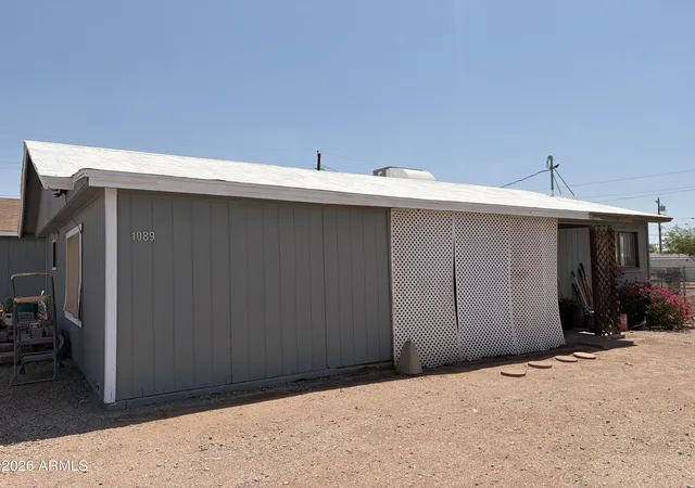 Photo 4 of Sale Pending at 1089 S Warner Dr, Apache Junction, AZ 85120 | MLS# 7064794 | Listing updated on 2026-09-11