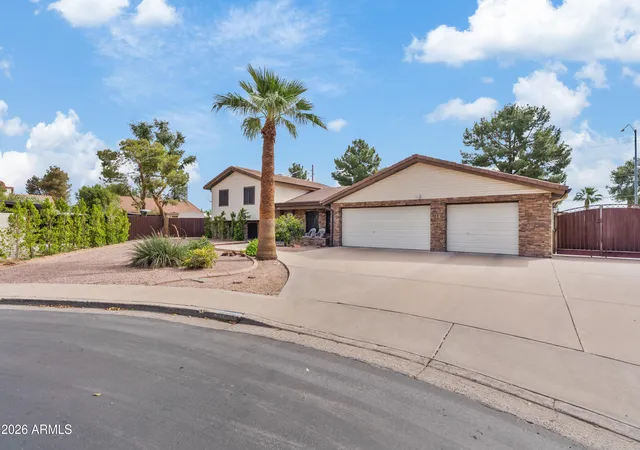 Single family home for sale at 843 N Winthrop Cir, Mesa, AZ 85213 | MLS# 7066813