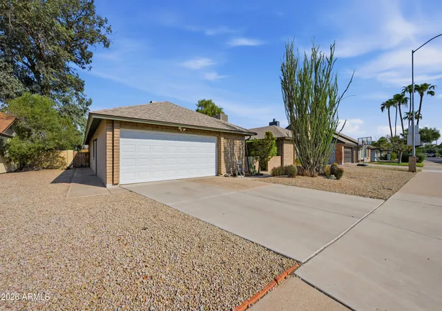 Photo 3 of Single family home for sale at 2566 S Patterson, Mesa, AZ 85202 | MLS# 7065421 | Listing updated on 2026-10-02