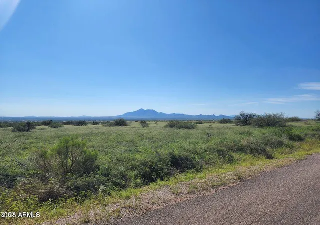 Photo 3 of Land for sale at Tbd S Deer Ridge Trl #13, Hereford, AZ 85615 | MLS# 7075140 | Listing updated on 2026-09-03