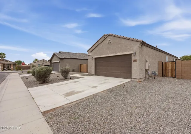 Photo 3 of Single family home for sale at 820 W Nova Pl, Casa Grande, AZ 85122 | MLS# 7073602 | Listing updated on 2026-09-08