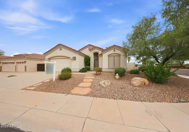 Photo 2 of Sale Pending at 2054 N Discovery Ln, Casa Grande, AZ 85122 | MLS# 7066042 | Listing updated on 2026-09-09