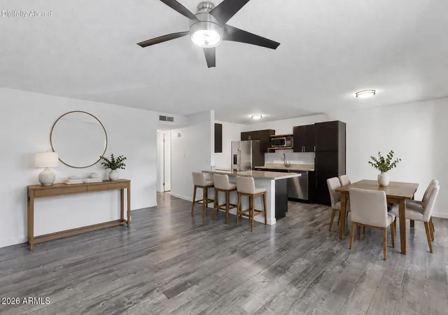 Photo 3 of Townhouse for sale at 5525 E Thomas Rd #C4, Phoenix, AZ 85018 | MLS# 7078411 | Listing updated on 2026-09-14