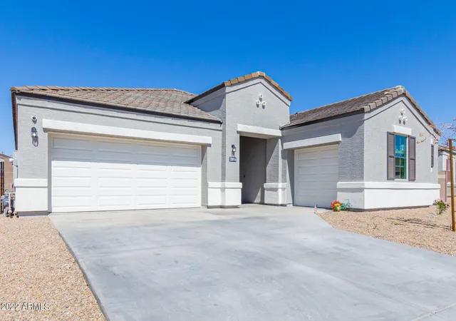 Photo 1 of Single family home for sale at 30916 W Verde Ln, Buckeye, AZ 85396 | MLS# 7066049 | Listing updated on 2026-09-10