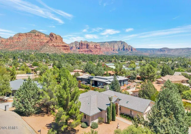 Photo 1 of Single family home for sale at 10 Quail Cir, Sedona, AZ 86351 | MLS# 7073861 | Listing updated on 2026-09-19