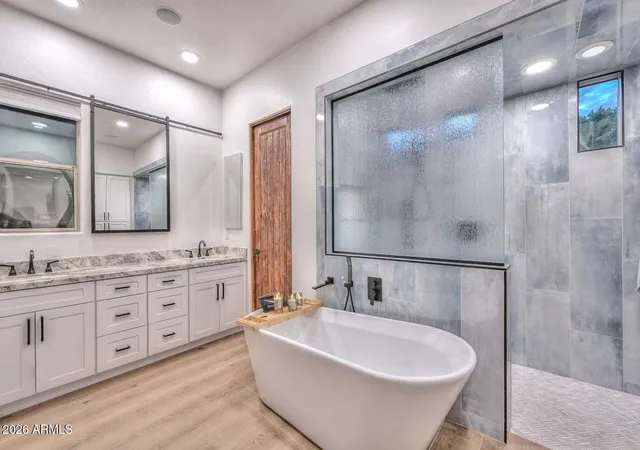Photo 3 of Single family home for sale at 28638 N 68th Drive, Peoria, AZ 85383 | MLS# 7068463 | Listing updated on 2026-09-23