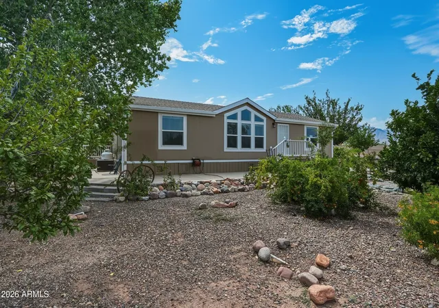 Photo 3 of Manufactured home for sale at 153 E Mitchell Way, Tonto Basin, AZ 85553 | MLS# 7076820 | Listing updated on 2026-09-07