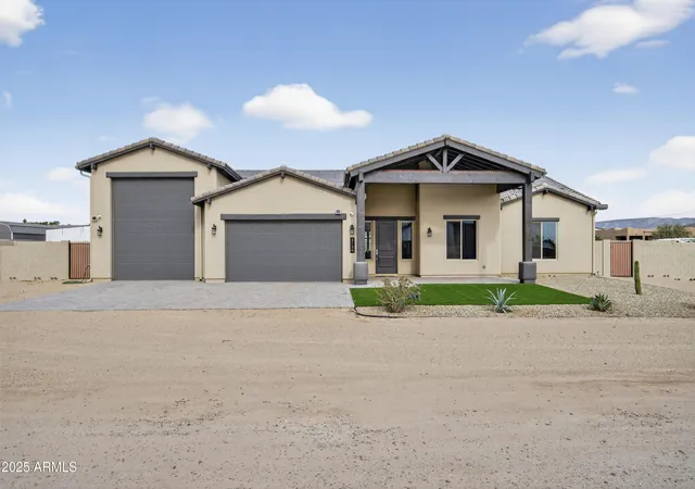 Photo 1 of Single family home for sale at 2120 W Tanya Trl, Phoenix, AZ 85086 | MLS# 7075796 | Listing updated on 2026-09-13