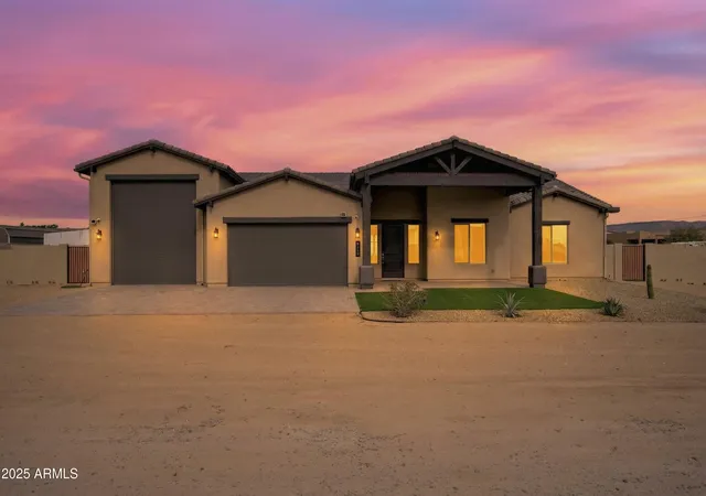Photo 2 of Single family home for sale at 2120 W Tanya Trl, Phoenix, AZ 85086 | MLS# 7075796 | Listing updated on 2026-09-13