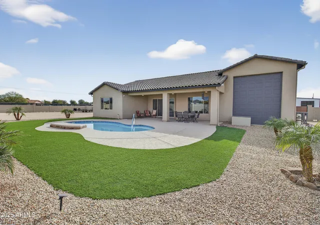 Photo 4 of Single family home for sale at 2120 W Tanya Trl, Phoenix, AZ 85086 | MLS# 7075796 | Listing updated on 2026-09-13