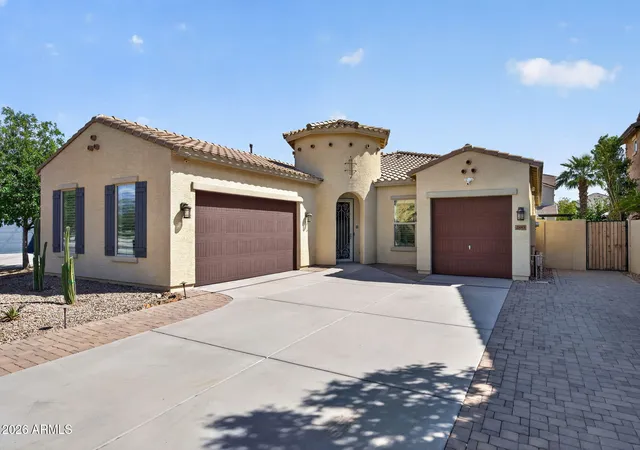 Photo 1 of Single family home for sale at 2883 E Ridgewood Ln, Gilbert, AZ 85298 | MLS# 7081559 | Listing updated on 2026-09-27