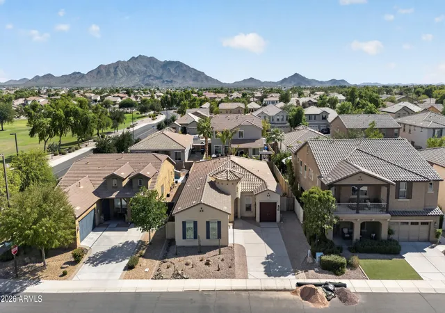 Photo 2 of Single family home for sale at 2883 E Ridgewood Ln, Gilbert, AZ 85298 | MLS# 7081559 | Listing updated on 2026-09-27