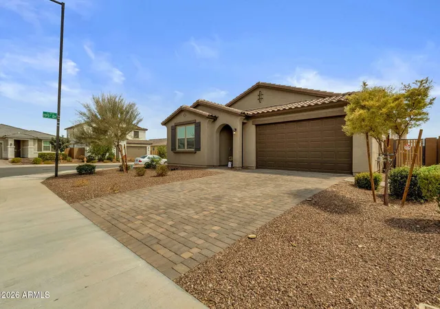 Photo 3 of Single family home for sale at 19543 W Edgemont Ave, Buckeye, AZ 85396 | MLS# 7075023 | Listing updated on 2026-09-14