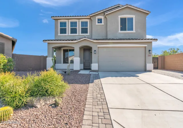 Photo 3 of Sale Pending at 2193 W Kenton Way, San Tan Valley, AZ 85144 | MLS# 7075509 | Listing updated on 2026-09-10