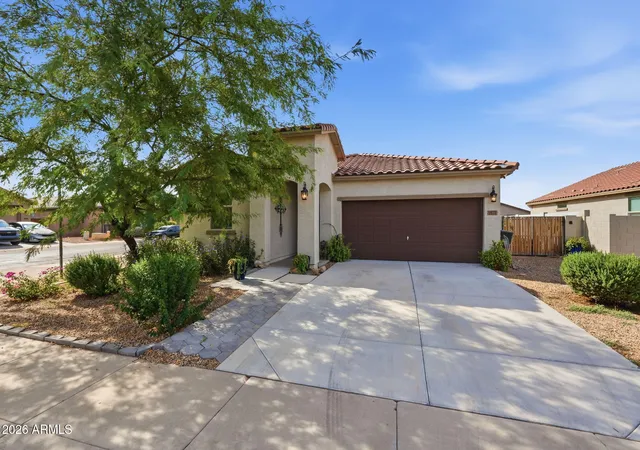 Photo 2 of Single family home for sale at 1677 E Kingman Pl, Casa Grande, AZ 85122 | MLS# 7074300 | Listing updated on 2026-09-16