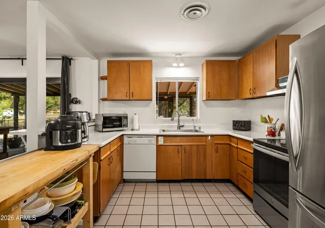 Photo 3 of Single family home for sale at 3520 E Yuma Dr, Rimrock, AZ 86335 | MLS# 7074810 | Listing updated on 2026-09-29