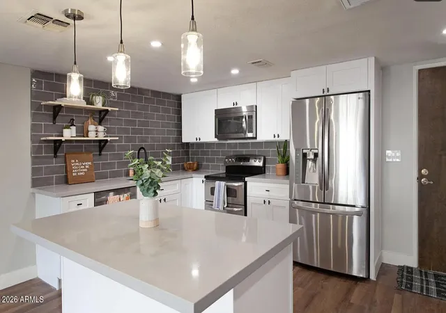 Photo 4 of Townhouse for sale at 7910 E Camelback Rd #110, Scottsdale, AZ 85251 | MLS# 7068328 | Listing updated on 2026-10-23