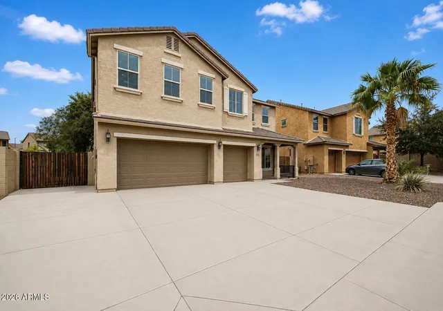 Photo 4 of Single family home for sale at 8726 N 182nd Avenue, Waddell, AZ 85355 | MLS# 7069392 | Listing updated on 2026-09-17