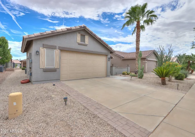 Photo 3 of Single family home for sale at 34 S Seville Ln, Casa Grande, AZ 85194 | MLS# 7077482 | Listing updated on 2026-09-09