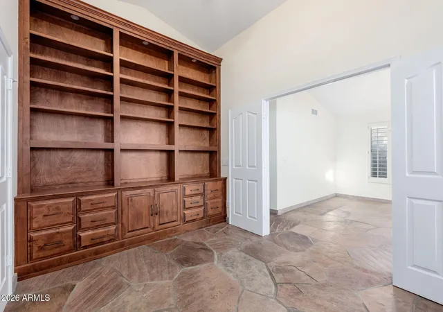 Photo 3 of Sale Pending at 4410 E Mossman Rd, Phoenix, AZ 85050 | MLS# 7077107 | Listing updated on 2026-09-28
