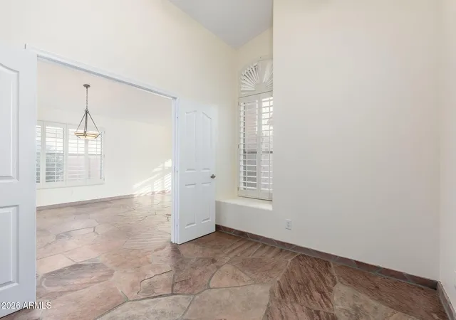 Photo 4 of Sale Pending at 4410 E Mossman Rd, Phoenix, AZ 85050 | MLS# 7077107 | Listing updated on 2026-09-28