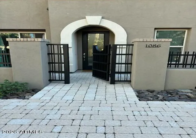 Townhouse for sale at 6565 E Thomas Rd #1086, Scottsdale, AZ 85251 | MLS# 7070762