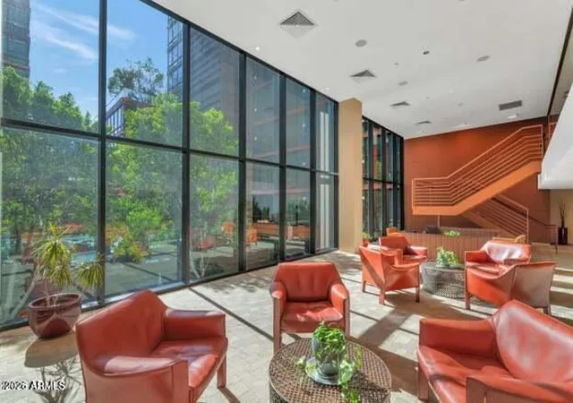 Listing Photo 2 - Condo for sale in building located at 4808 N 24Th St, Phoenix, AZ 85016 - Unit #803