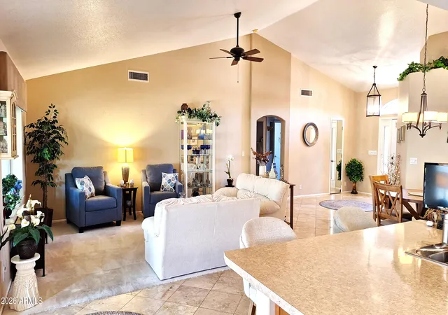Photo 4 of Sale Pending at 7952 E Navarro Ave, Mesa, AZ 85209 | MLS# 7073912 | Listing updated on 2026-09-03