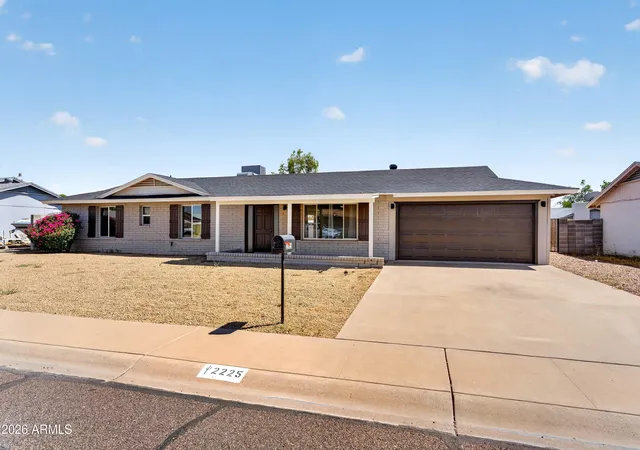 Photo 3 of Single family home for sale at 2225 W Topeka Dr, Phoenix, AZ 85027 | MLS# 7072549 | Listing updated on 2026-09-06