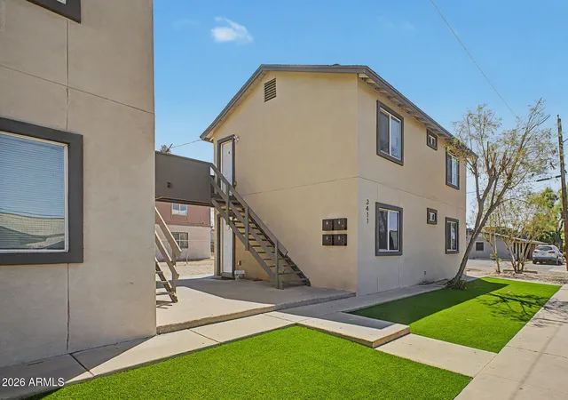 Photo 3 of Townhouse for sale at 3411 W Fillmore St, Phoenix, AZ 85009 | MLS# 7073941 | Listing updated on 2026-09-16