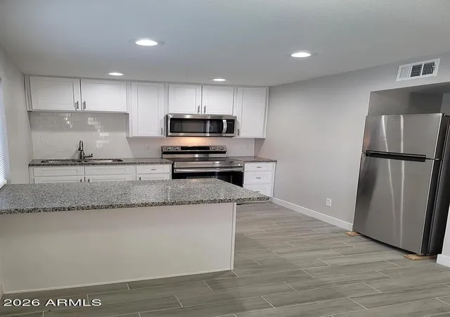 Photo 4 of Sale Pending at 3411 W Fillmore St, Phoenix, AZ 85009 | MLS# 7073941 | Listing updated on 2026-10-09