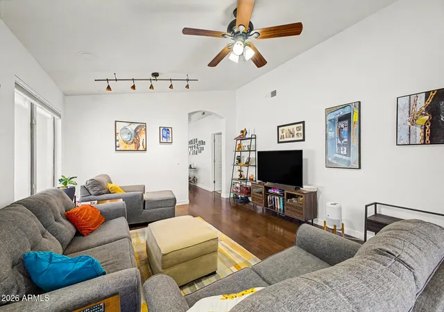 Photo 2 of Single family home for sale at 247 N Port Dr, Gilbert, AZ 85233 | MLS# 7078210 | Listing updated on 2026-10-08