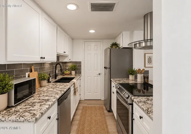Photo 4 of Townhouse for sale at 10229 N 8th Street #B, Phoenix, AZ 85020 | MLS# 7076265 | Listing updated on 2026-09-14